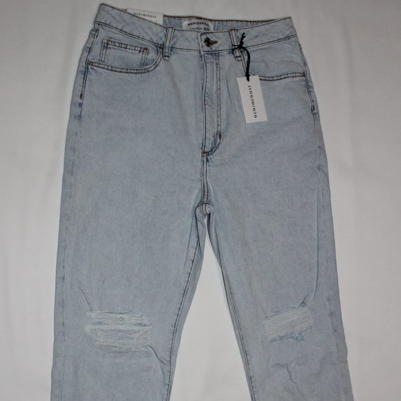 WE WORE WHAT HIGH RISE CURVY CROP JEANS - Picture 1 of 5